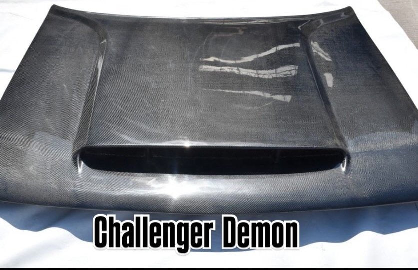 Challenger carbon fiber, demon hood